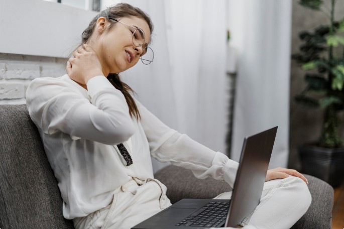 How can I get rid of neck pain fast?